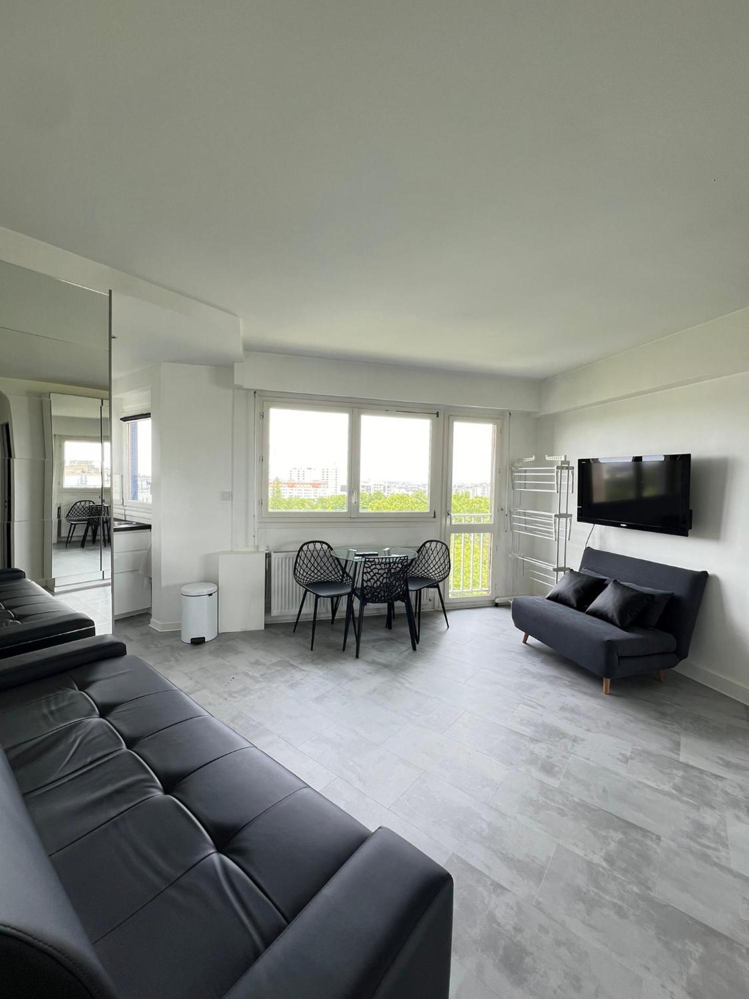 Apartment Home In Paris With View, 15Min Direct To Center Buitenkant foto